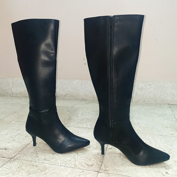 Pointed toe boots - Picture 4 of 12